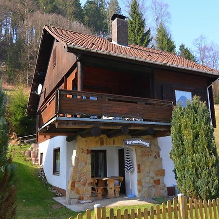 Detached Holiday Residence In The Wonderfully Beautiful Harz Kamschlacken Bagian luar foto