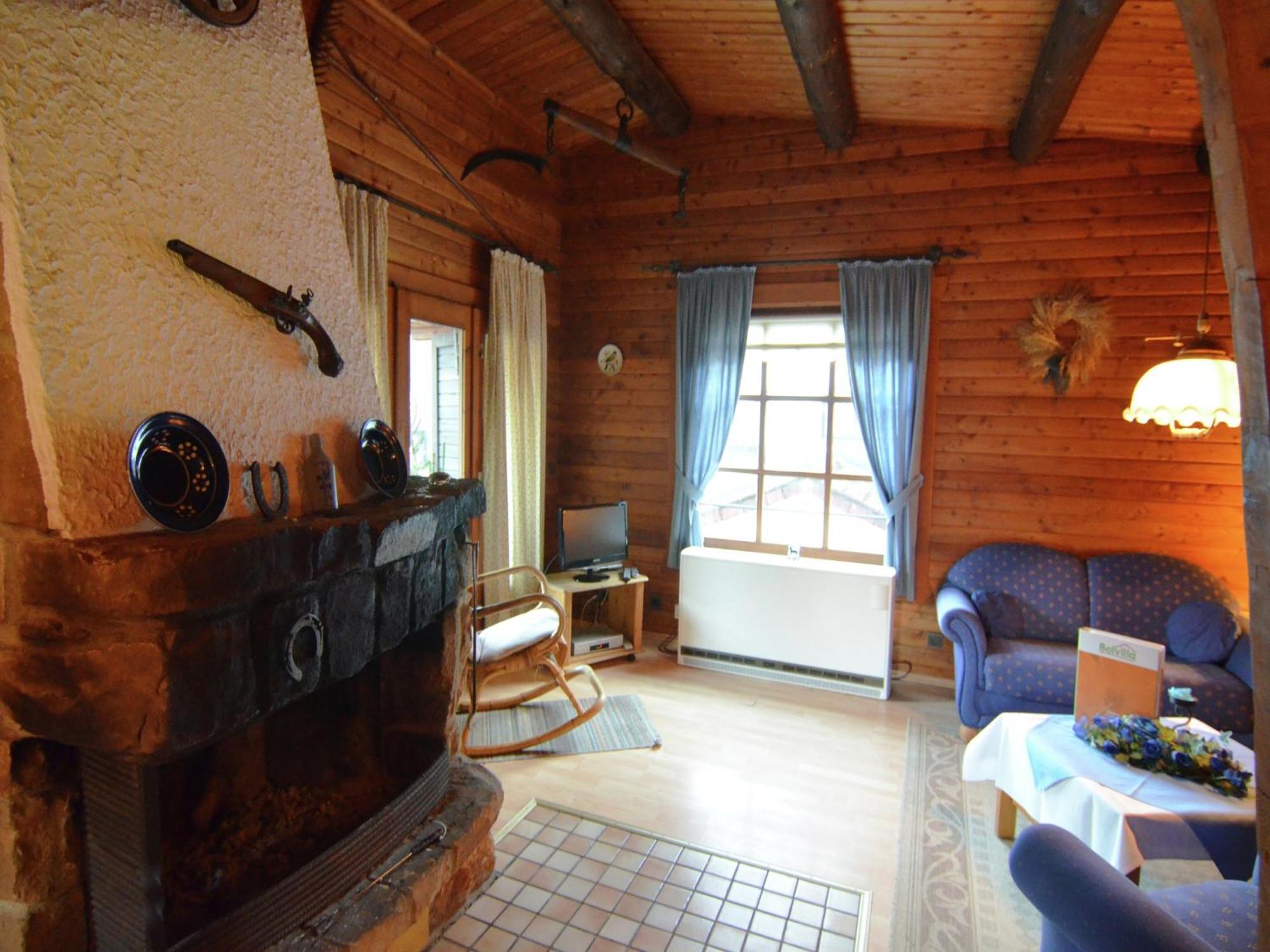 Detached Holiday Residence In The Wonderfully Beautiful Harz Kamschlacken Bagian luar foto